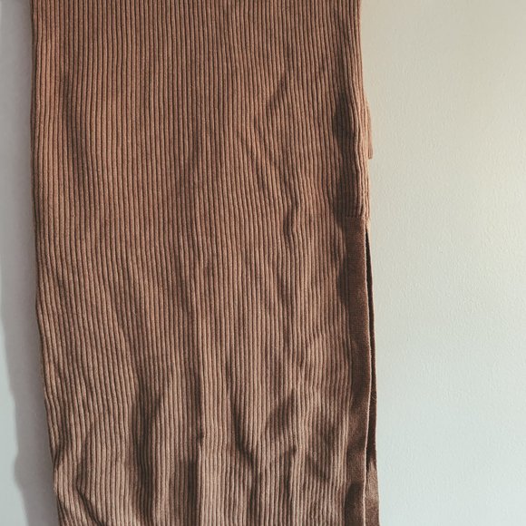 Dynamite LUXE LOUNGE Yarn Midi Skirt - Picture 7 of 7